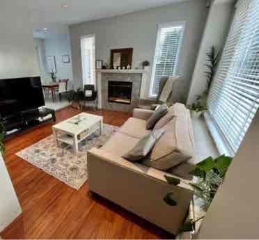 1 bedroom in a 4 bedroom house