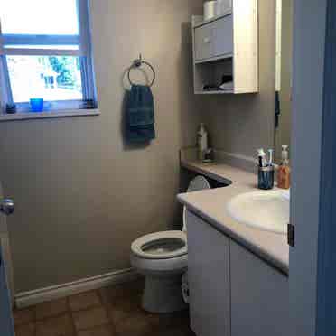 1 bedroom in a 4 bedroom house