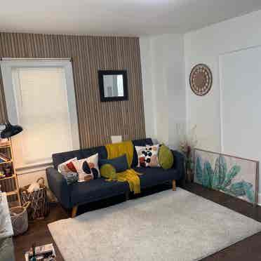 Private Room *Utilities Included*