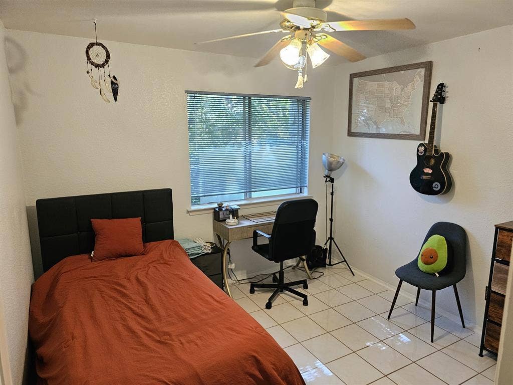 2 Rooms openATX Creative CoOp Vibes