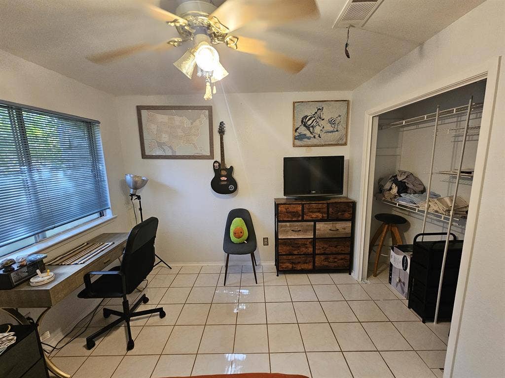 2 Rooms openATX Creative CoOp Vibes