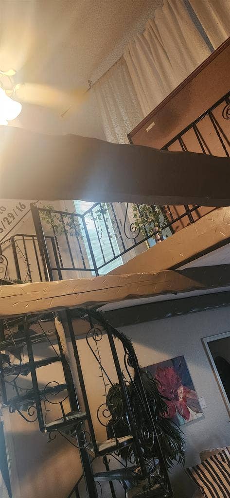 Beautiful Downtown Coeurdalene Home