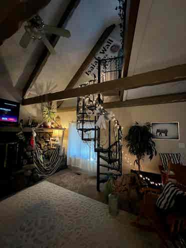 Beautiful Downtown Coeurdalene Home