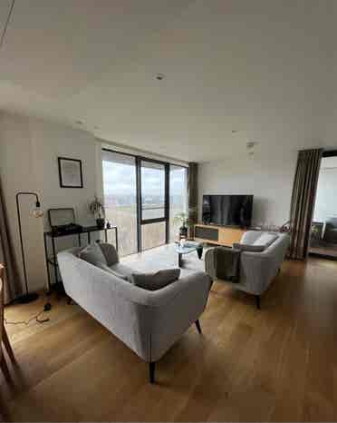 Double bedroom with scenic views
