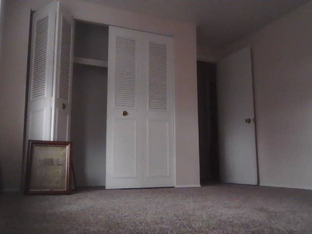 Room in 2-Bed, Shared Bath/Kitchen