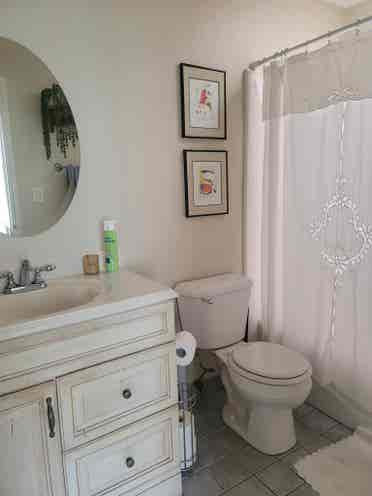 Room Available Around