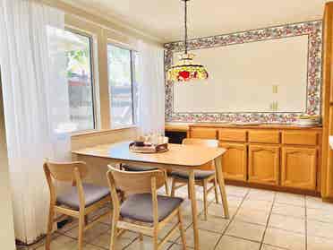 Looking for female housemate