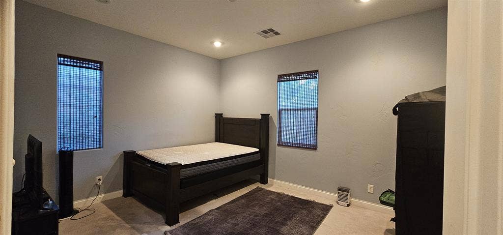 South Henderson Room for Rent