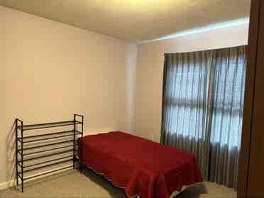 Rockland greater Boston roommate