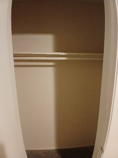ROOM FOR RENT, abercon St, Savannah