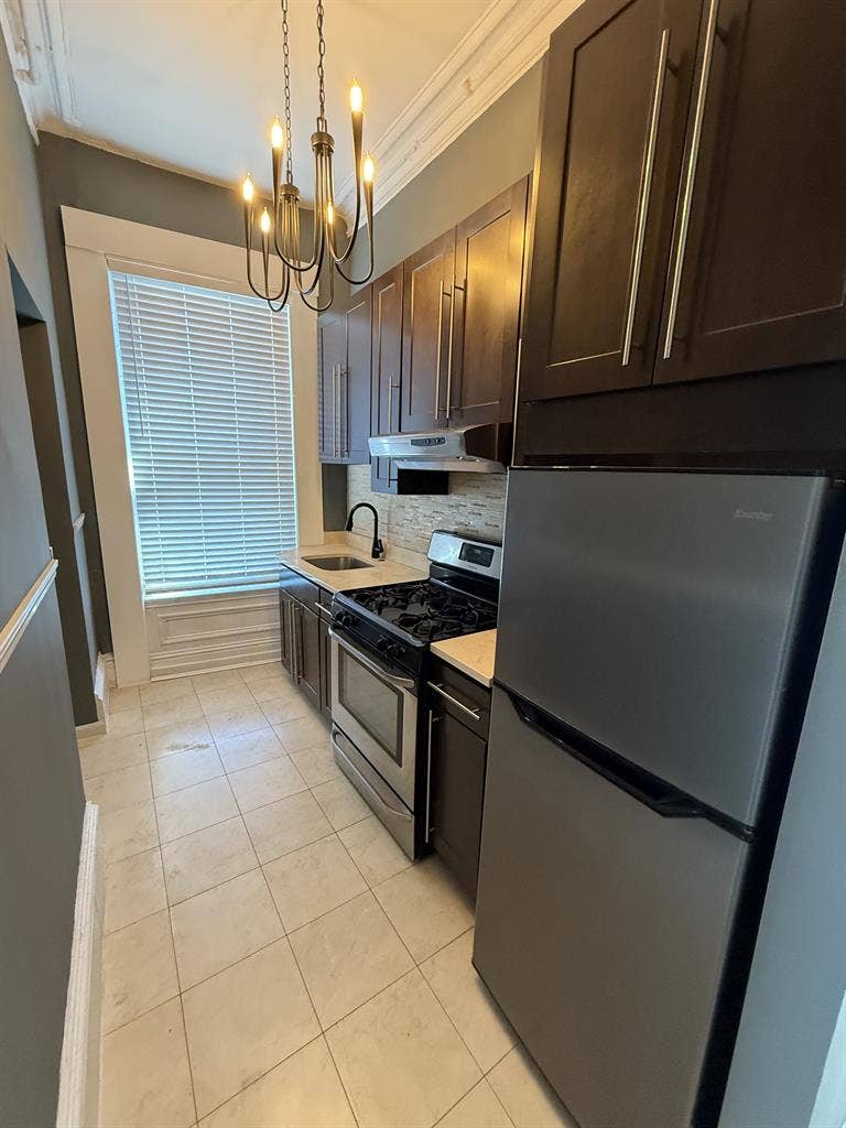 Sublet Available: June–August
