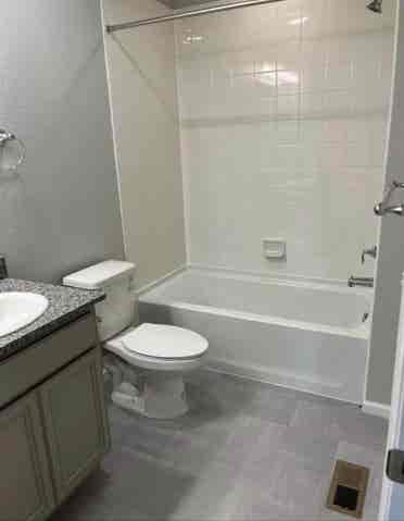 $ – Private Room w/ Shared Bath
