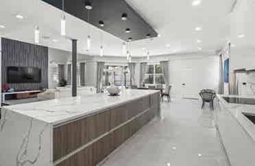 Beautiful home, 1 bedroom available