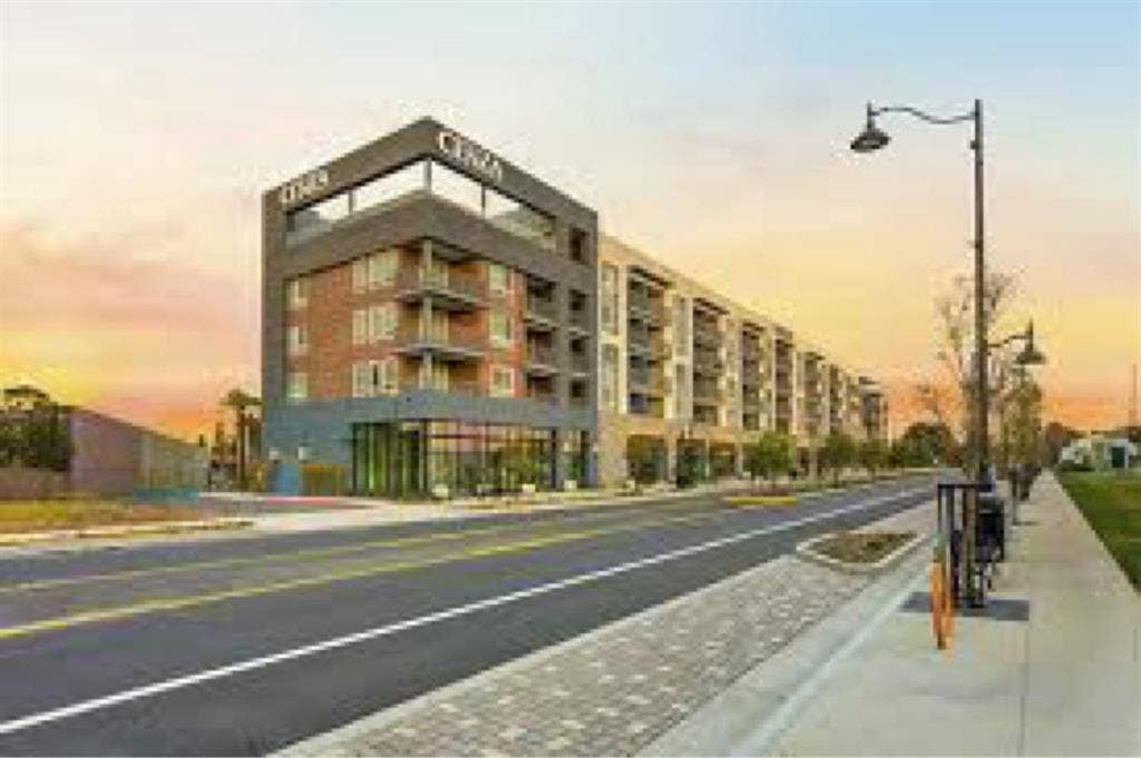 need roommate to move in June 1st