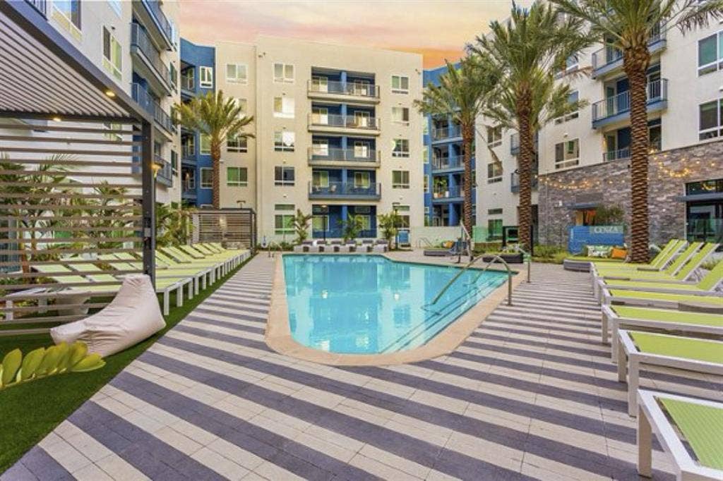 need roommate to move in June 1st