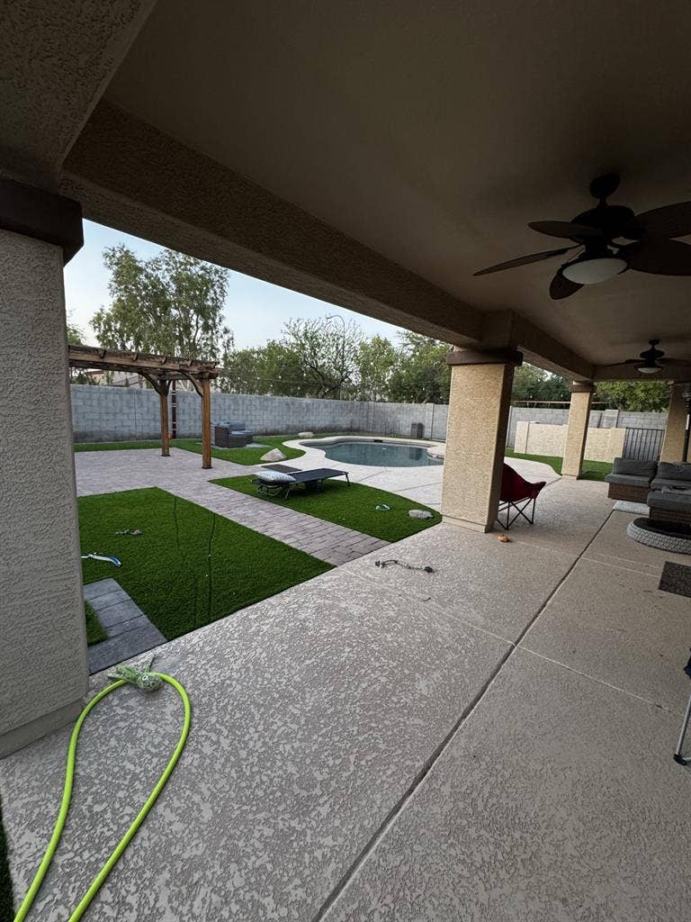 Room for rent in Avondalee