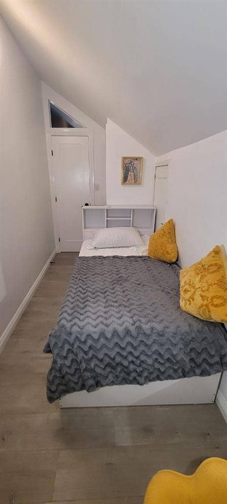 Nice Furnished ROOM in Sacramento