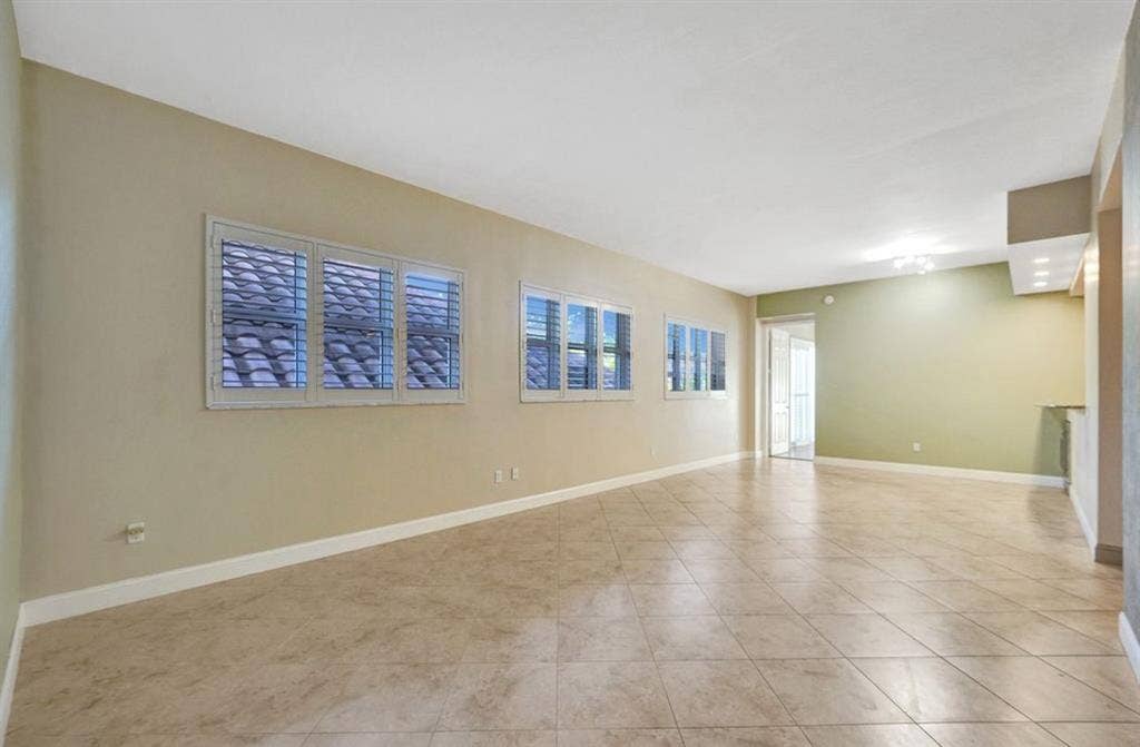 Luxury apartment for rent now