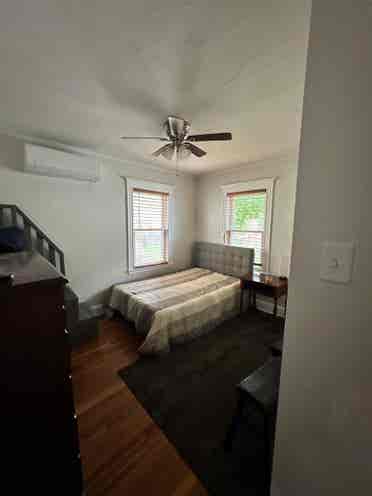 FURNISHED ROOM FOR RENT near the T