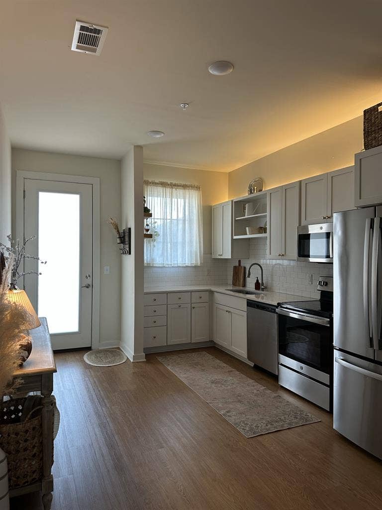Condo in East Nashvillee