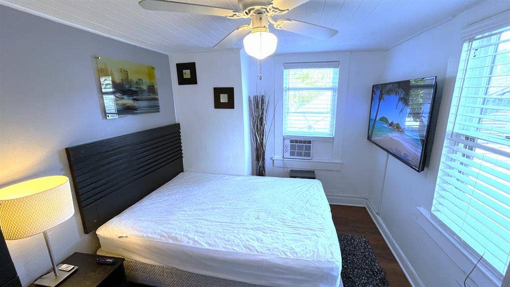 Furnished Room Utilities Inc