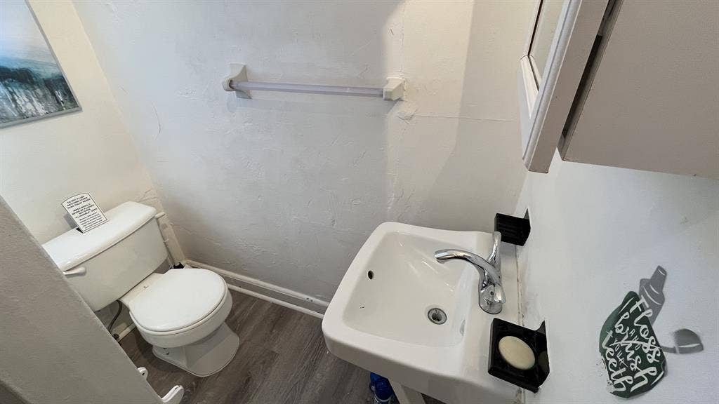 Furnished Room Utilities Inc