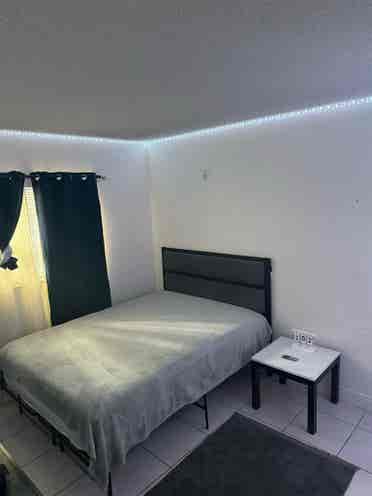 Cosy room in apt