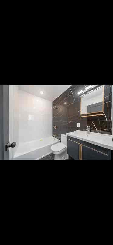 Lease transfer
