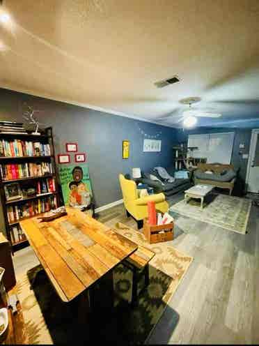 Entire  Baths Apartment