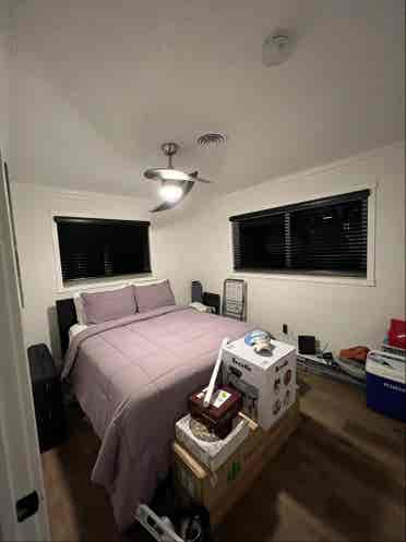 Room in Wilton Manors