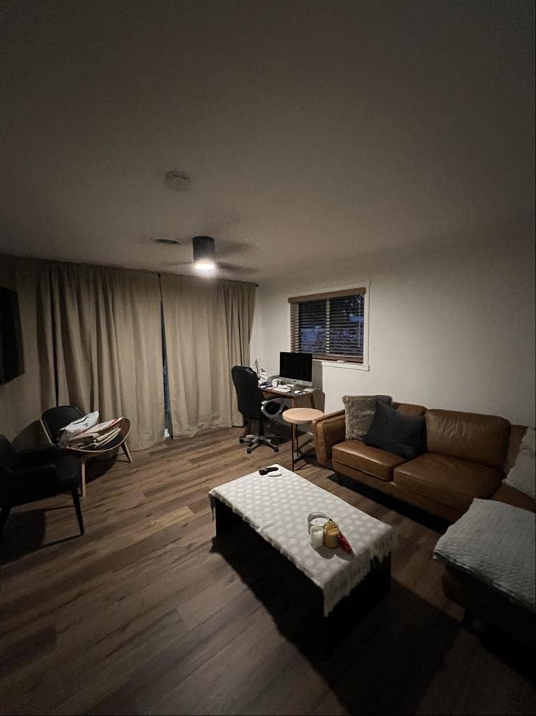Room in Wilton Manors