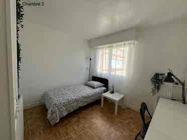 Student room Paris-Saclay Uni