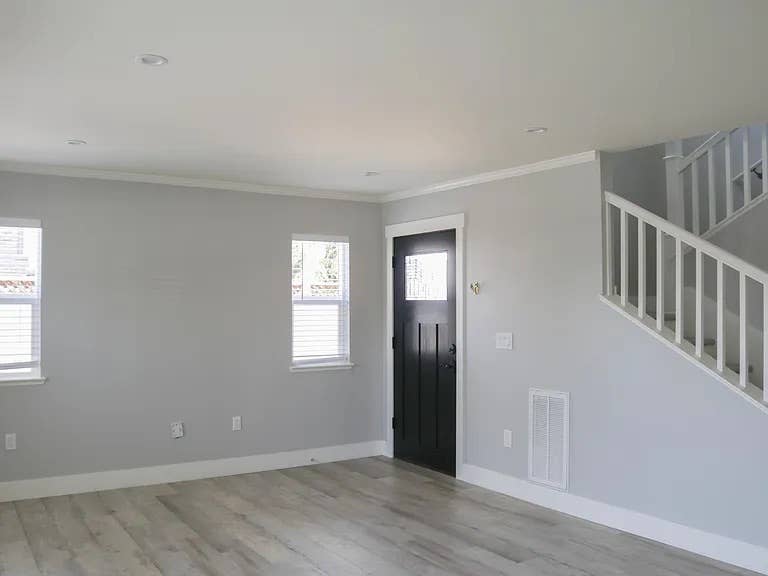 Modern 3BR Home Near Downtown SJ
