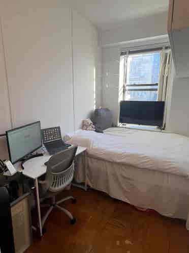 😍Sunny Room in Midtown South😍