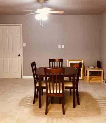 Single bedroom for rent