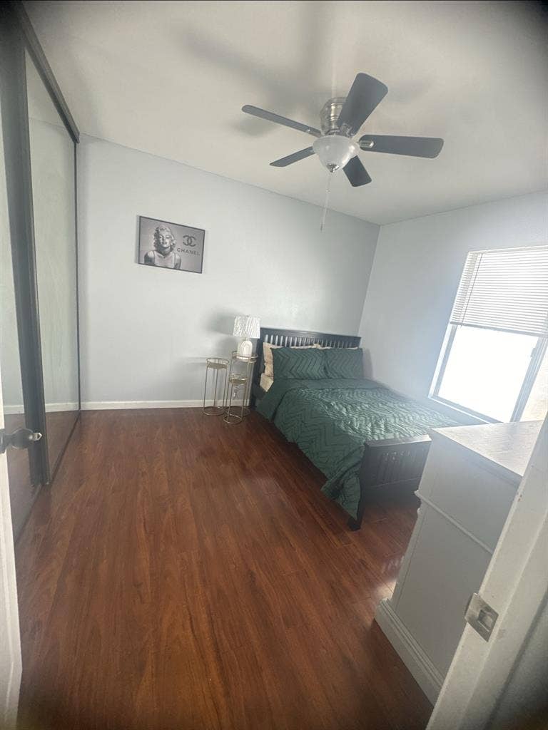 1 bed fully furnished available!!