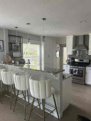 Looking for a roommate Sugarhouse !