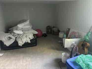 Looking for a roommate Sugarhouse !