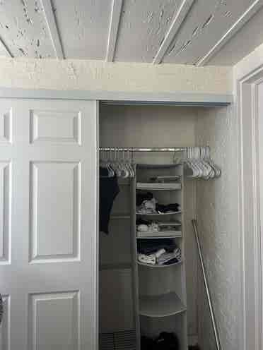 FEMALE(S): PRIVATE ROOM W/ BUNK BED