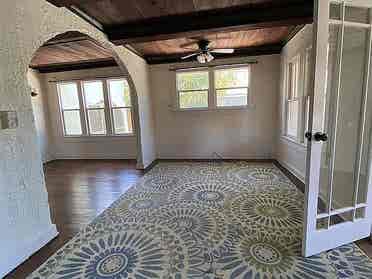FEMALE(S): PRIVATE ROOM W/ BUNK BED