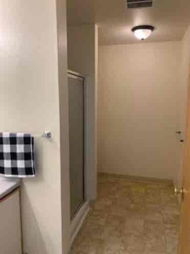 Need roommate in current apt!