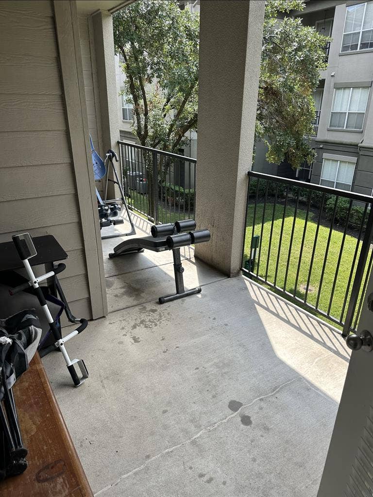 Furnished.Bath.WiFi.Utilities.Prkng