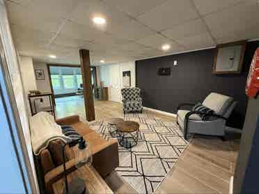 Cozy cottage in town. Furnished
