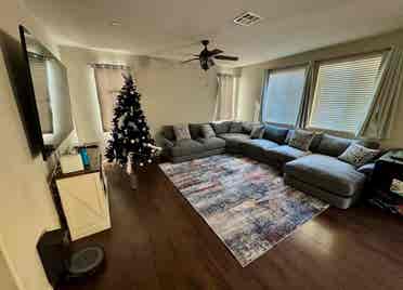 PRIVATE ROOM FOR RENT