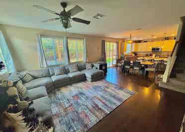 PRIVATE ROOM FOR RENT