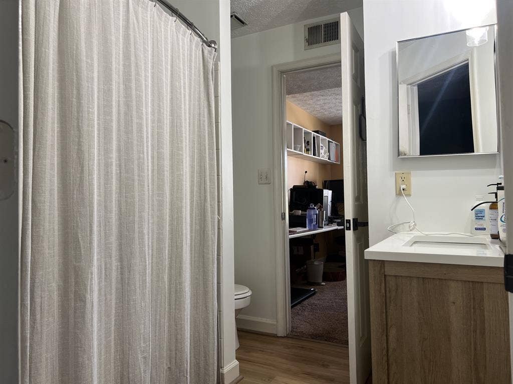 Able to negotiate affordable rent!