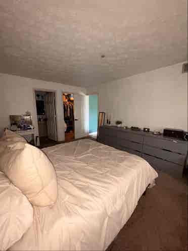 Able to negotiate affordable rent!