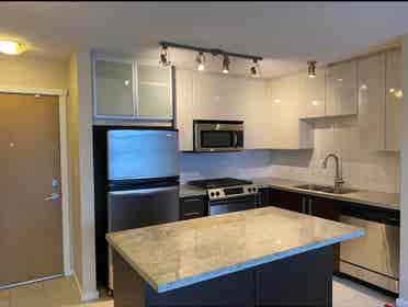 Private bed and bath Brentwood