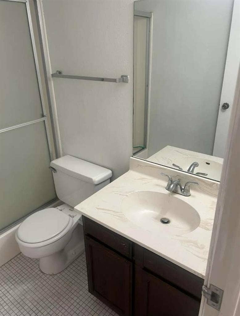Room for rent on the strip