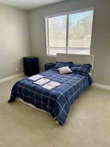 Private Rooms for Monthly Rent!